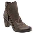 Grey Nubuck color swatch