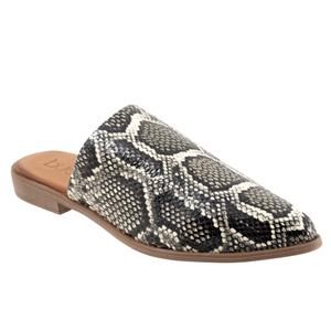 Bambi Black Snake