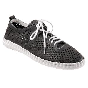 Dellis Black